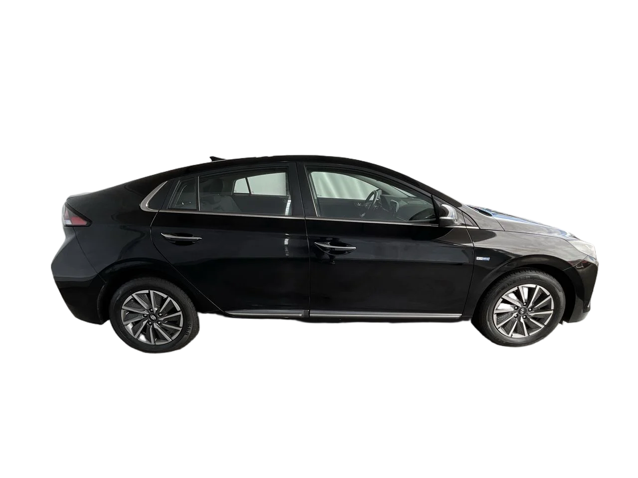 Exterior 8