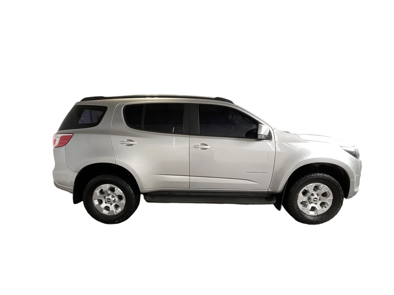 Exterior 8