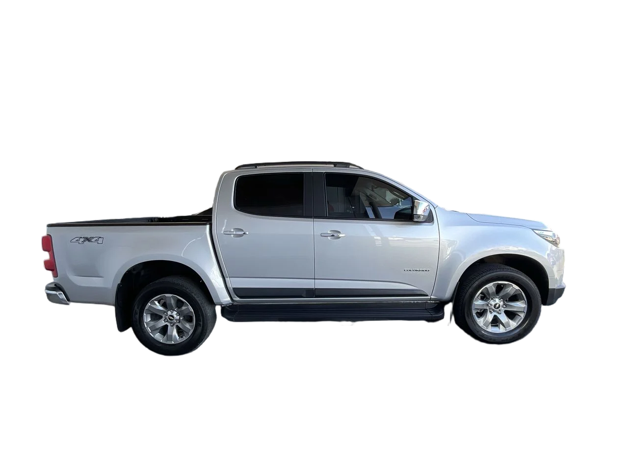 Exterior 8