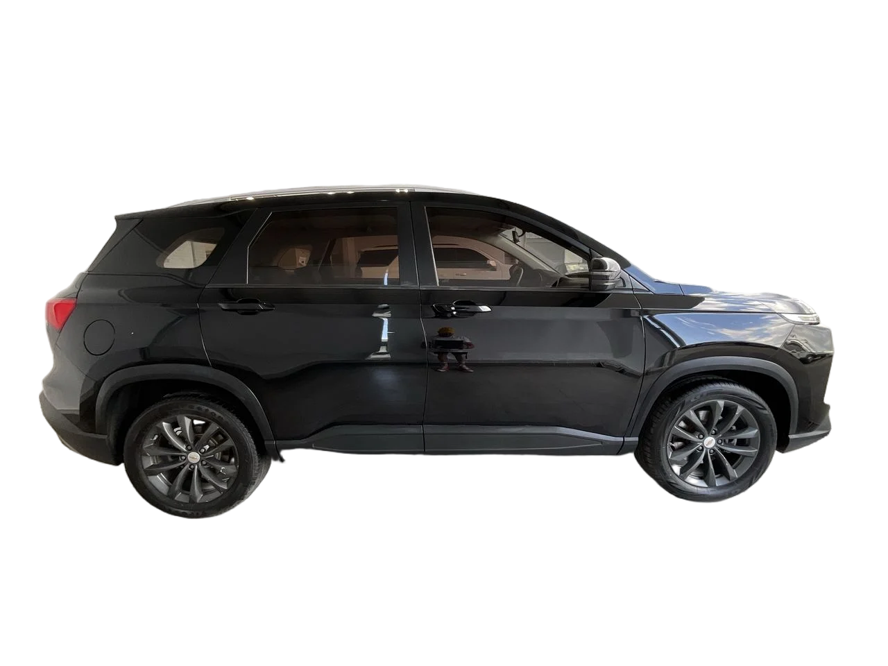 Exterior 8