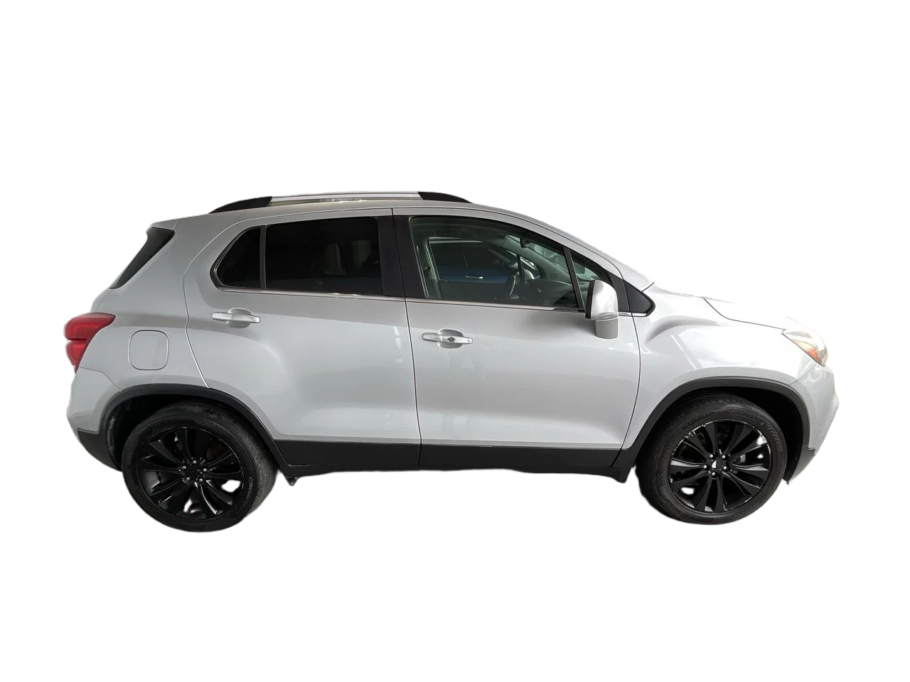 Exterior 8