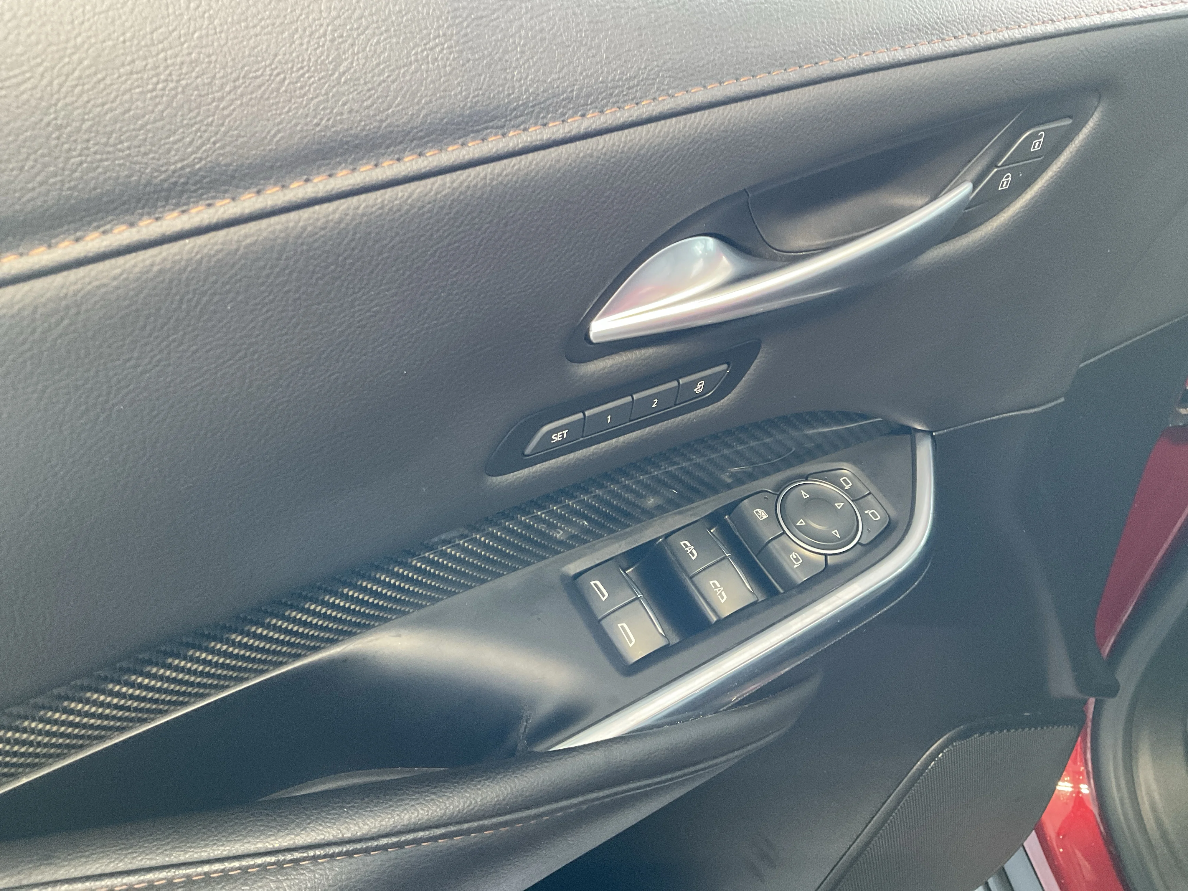 Interior 7