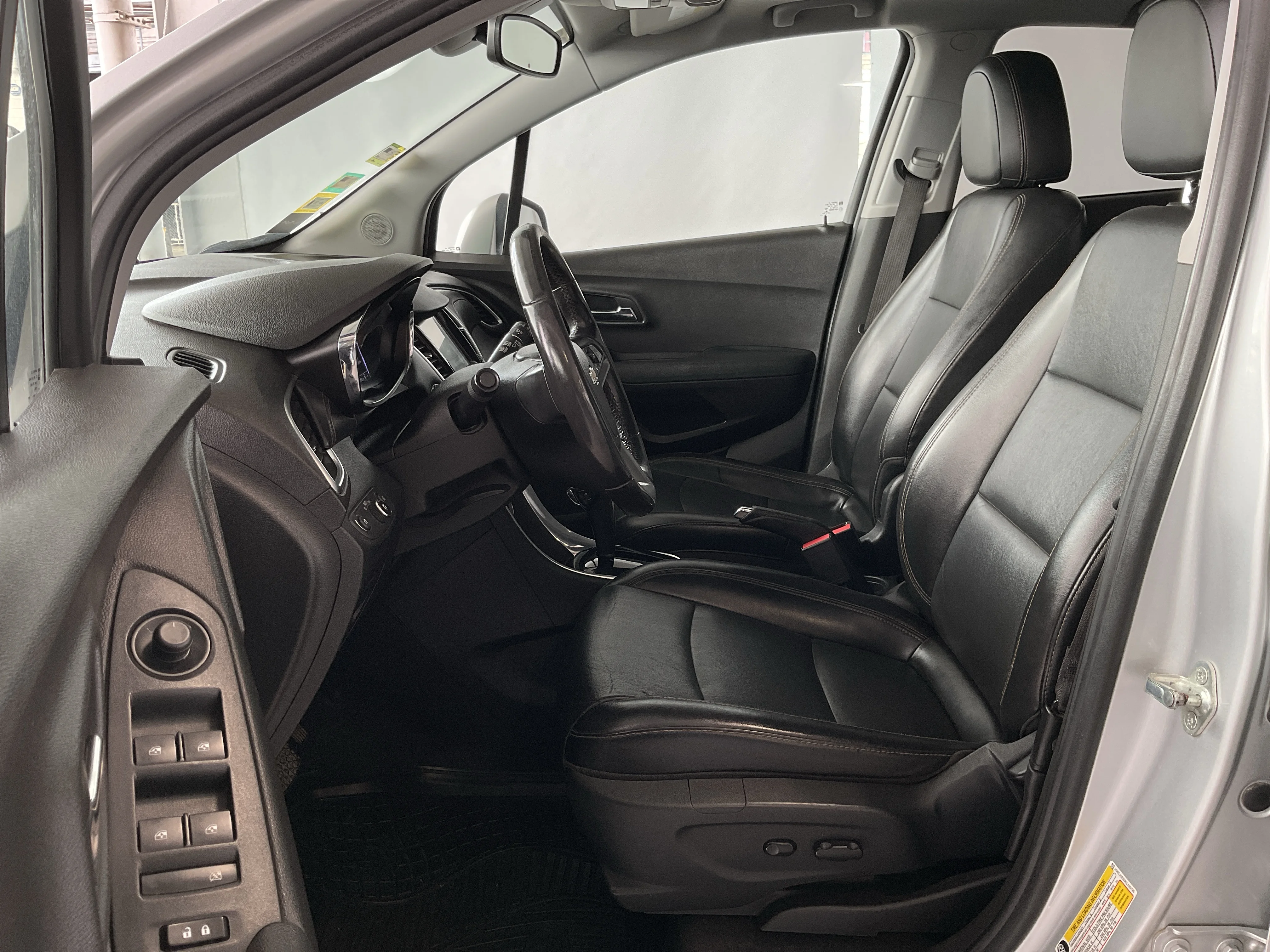 Interior 2