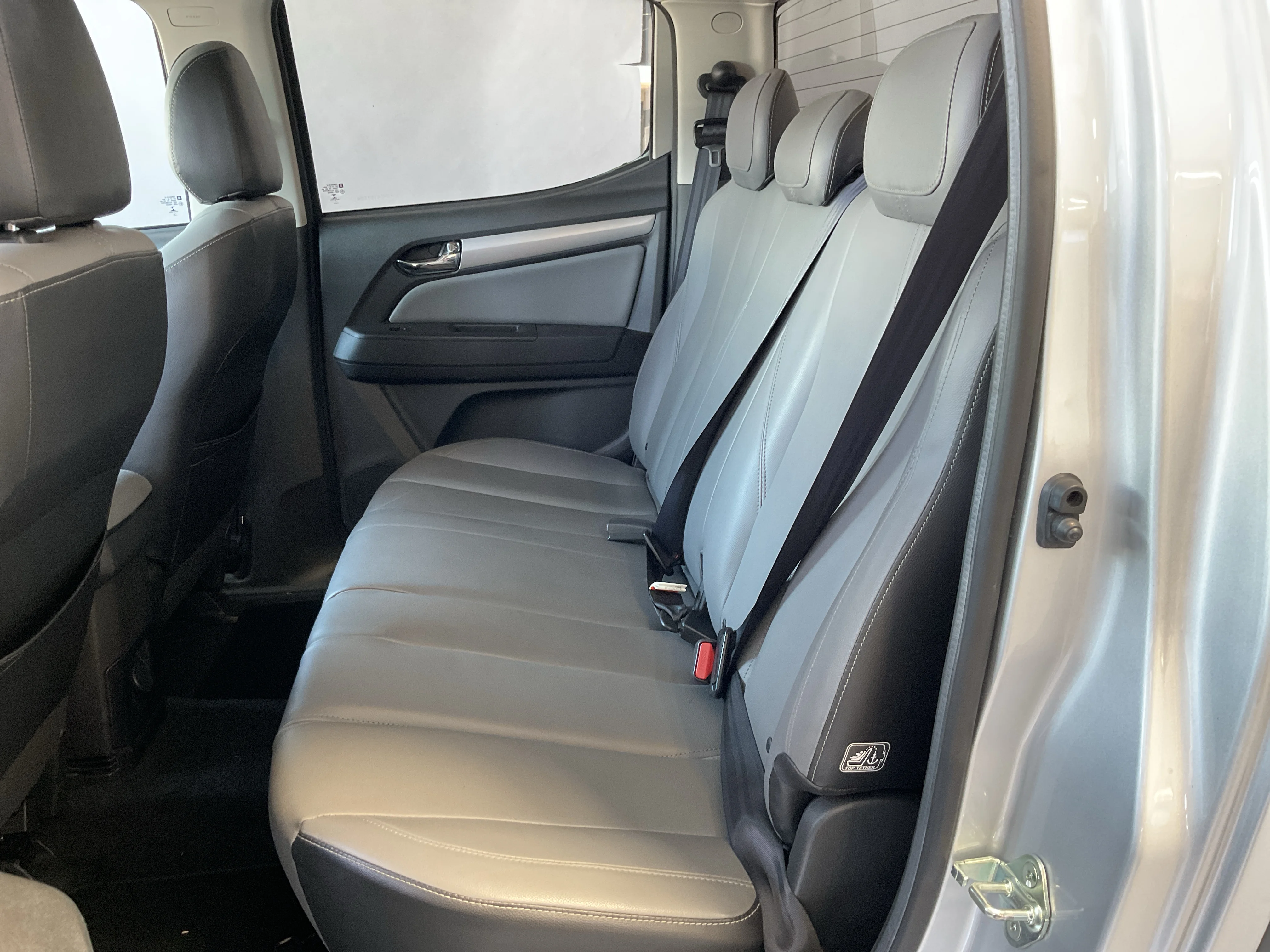 Interior 3