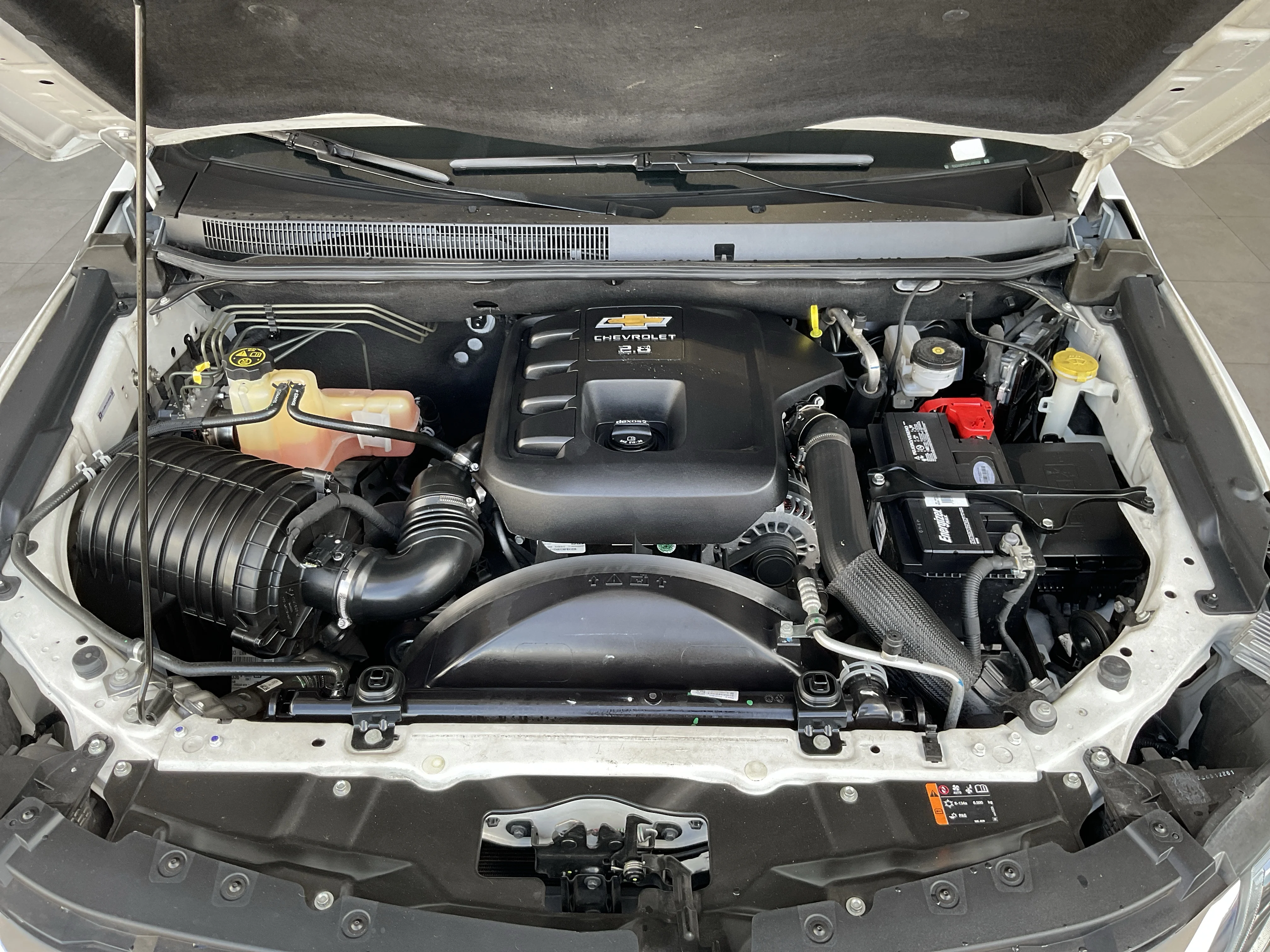 Interior 6