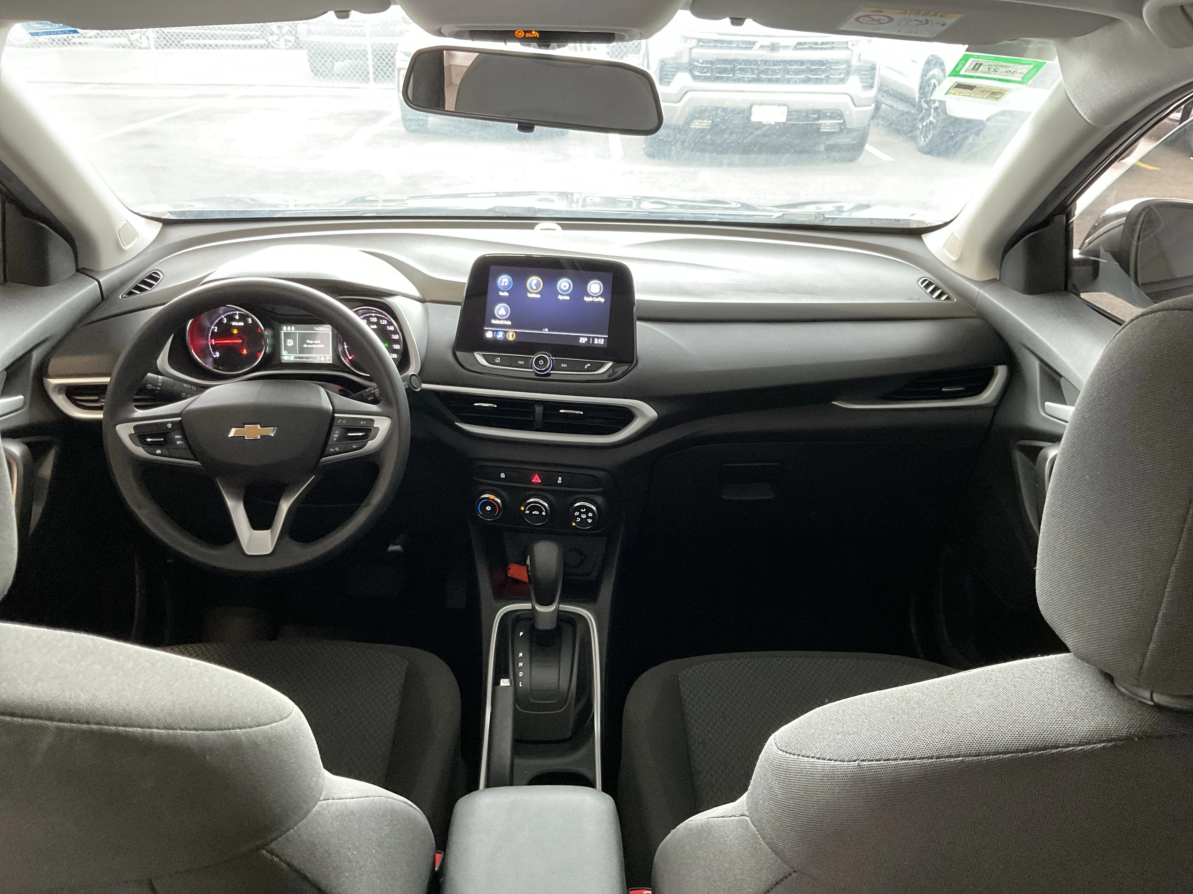 Interior 9
