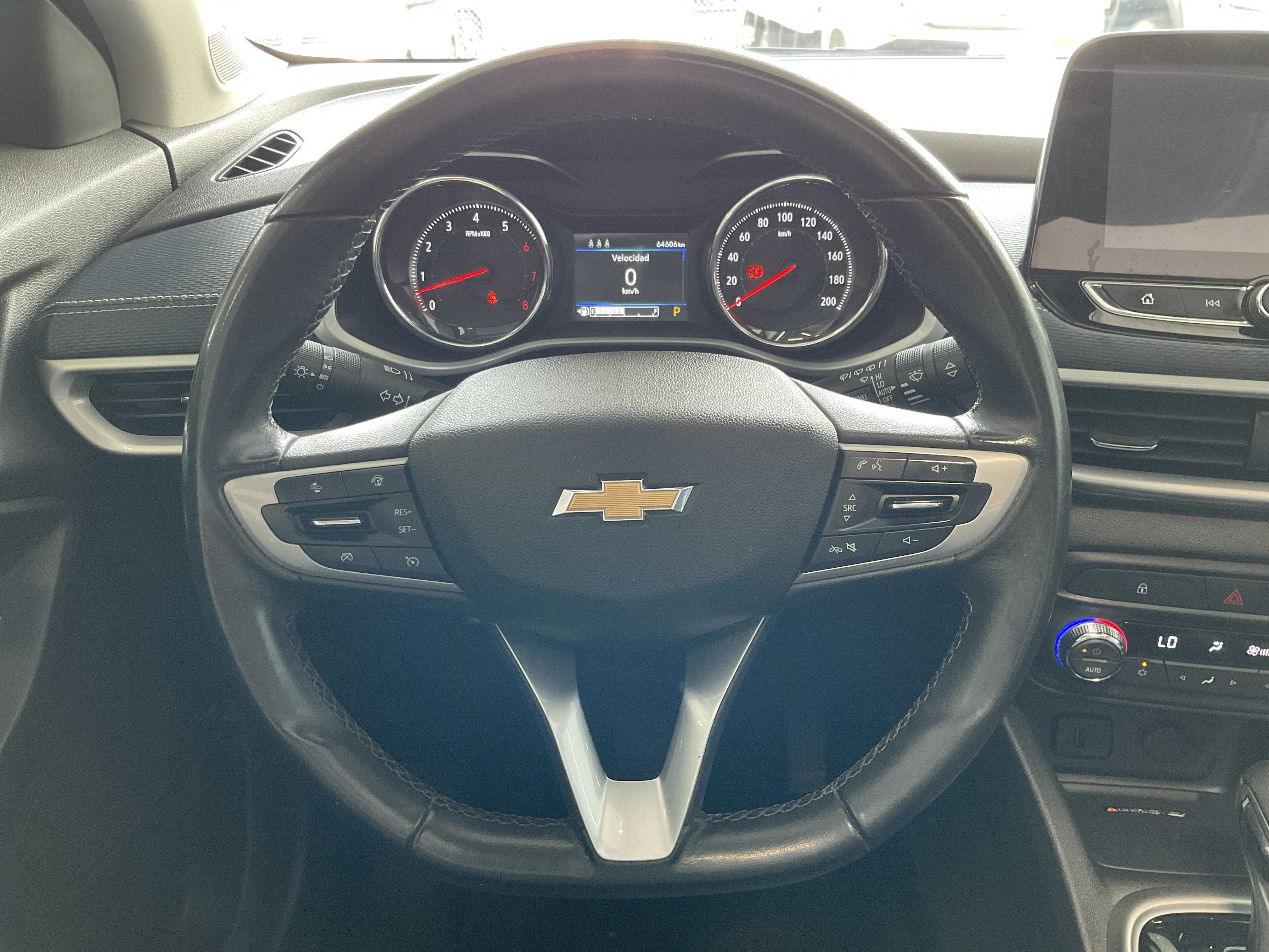 Interior 12