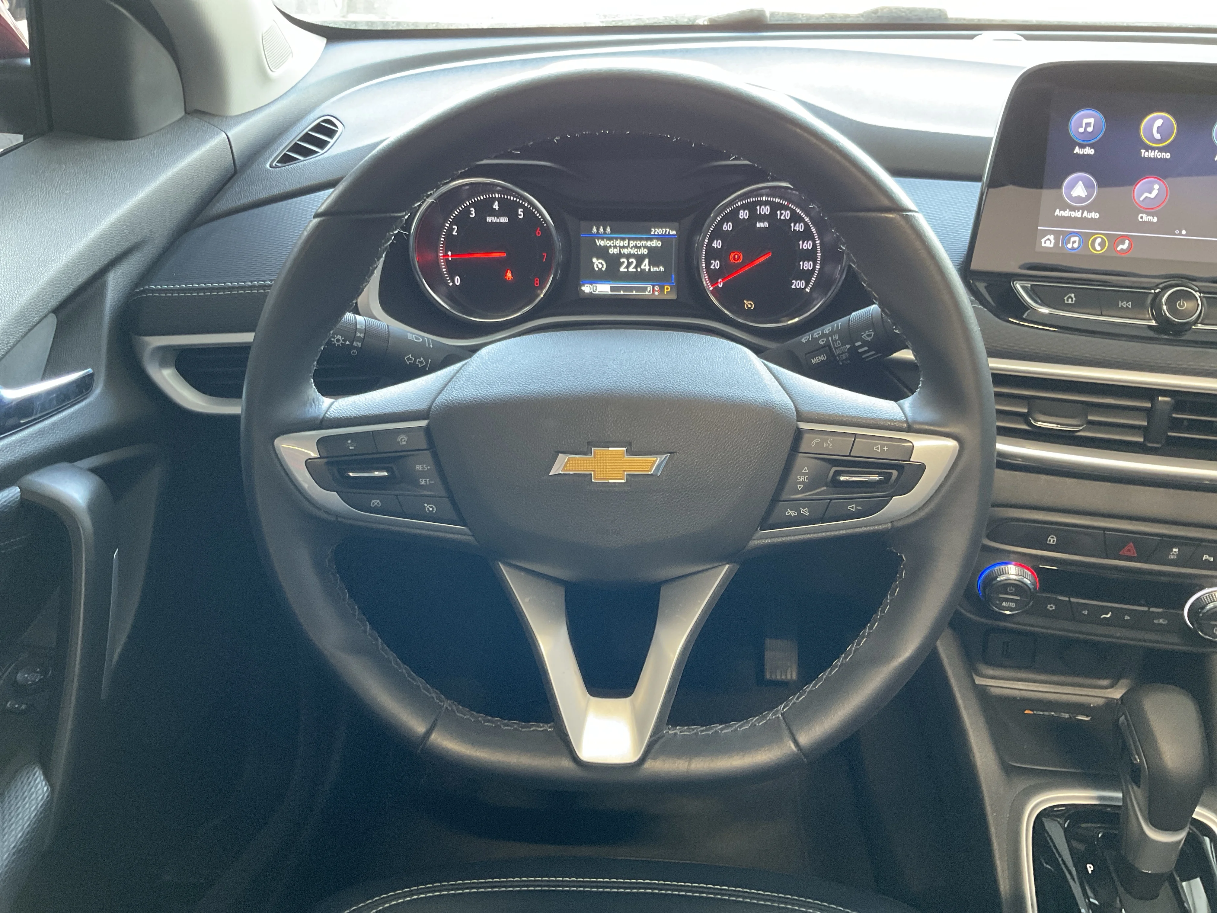 Interior 12