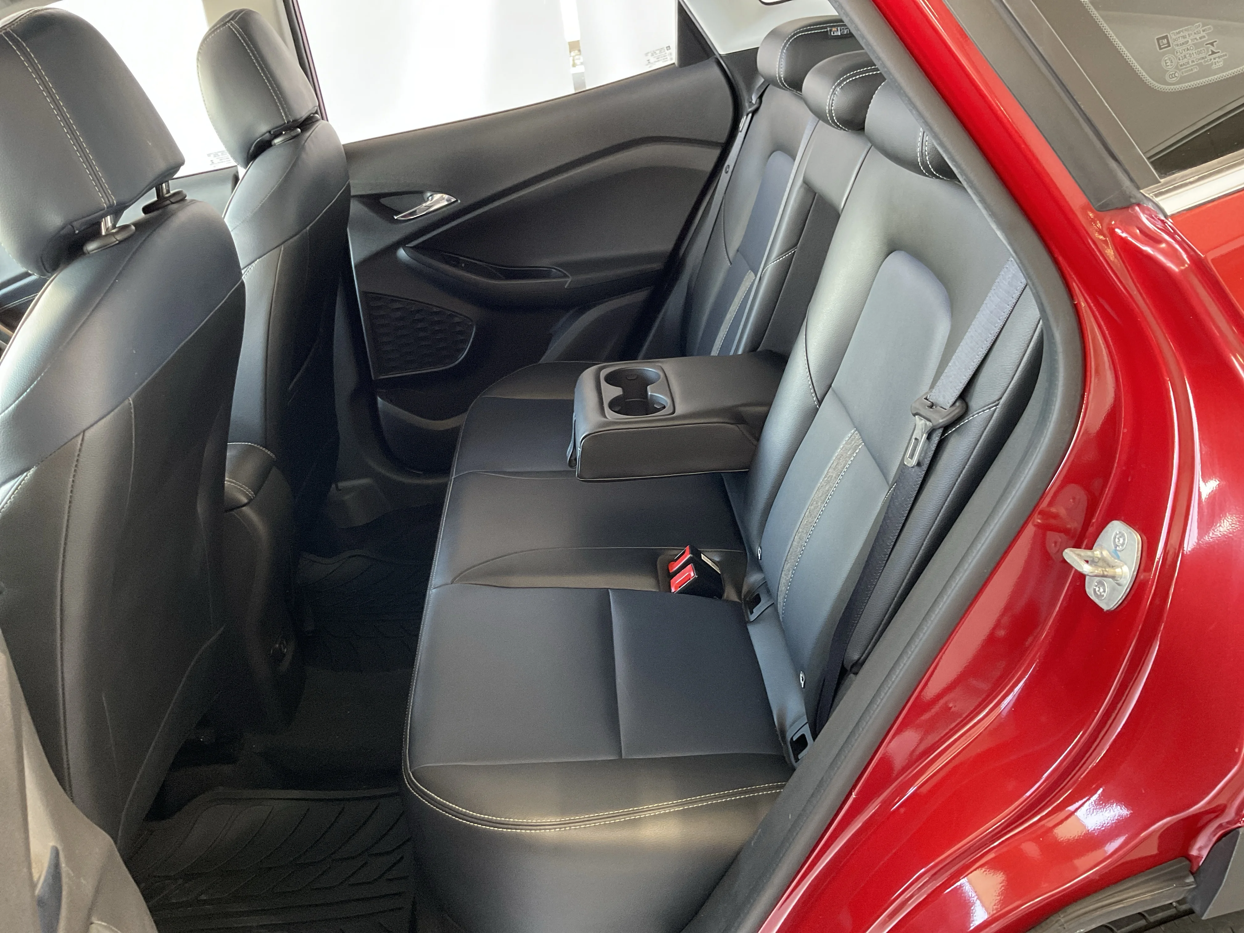 Interior 3