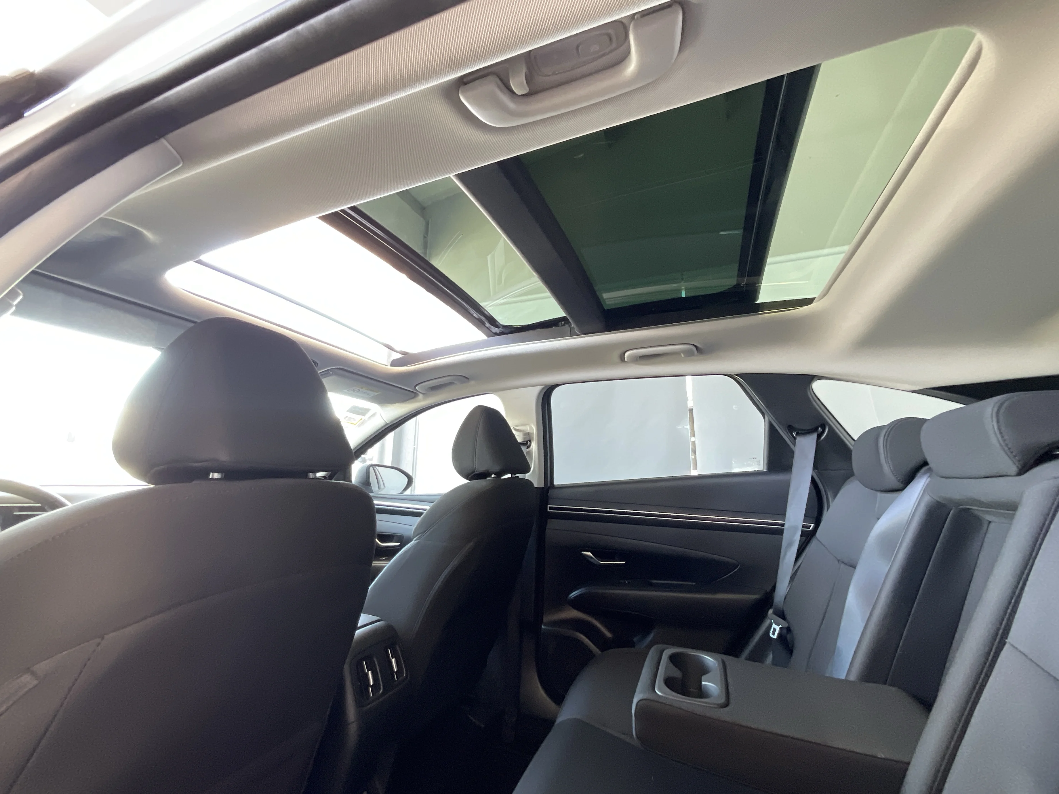 Interior 10