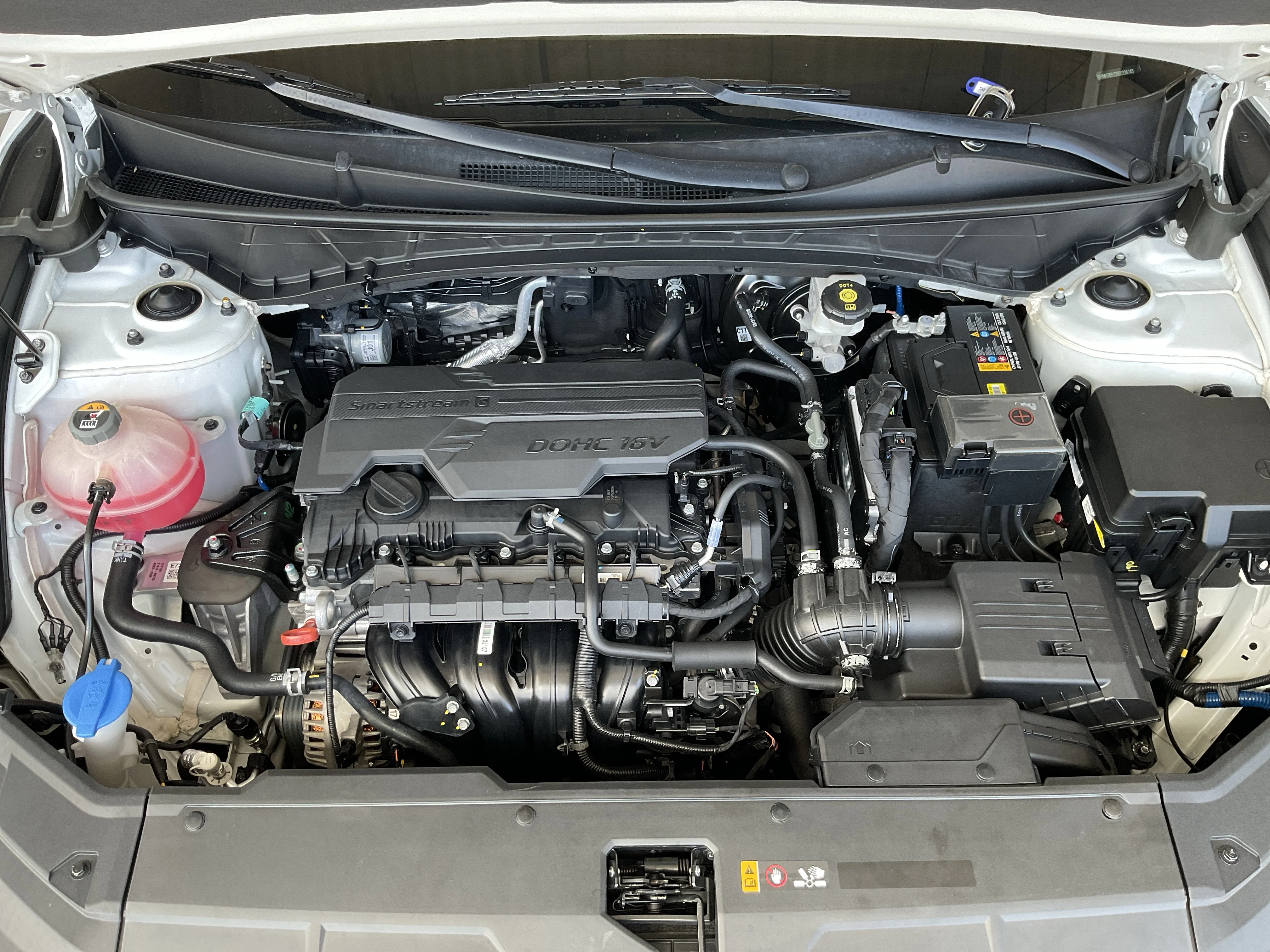 Interior 6