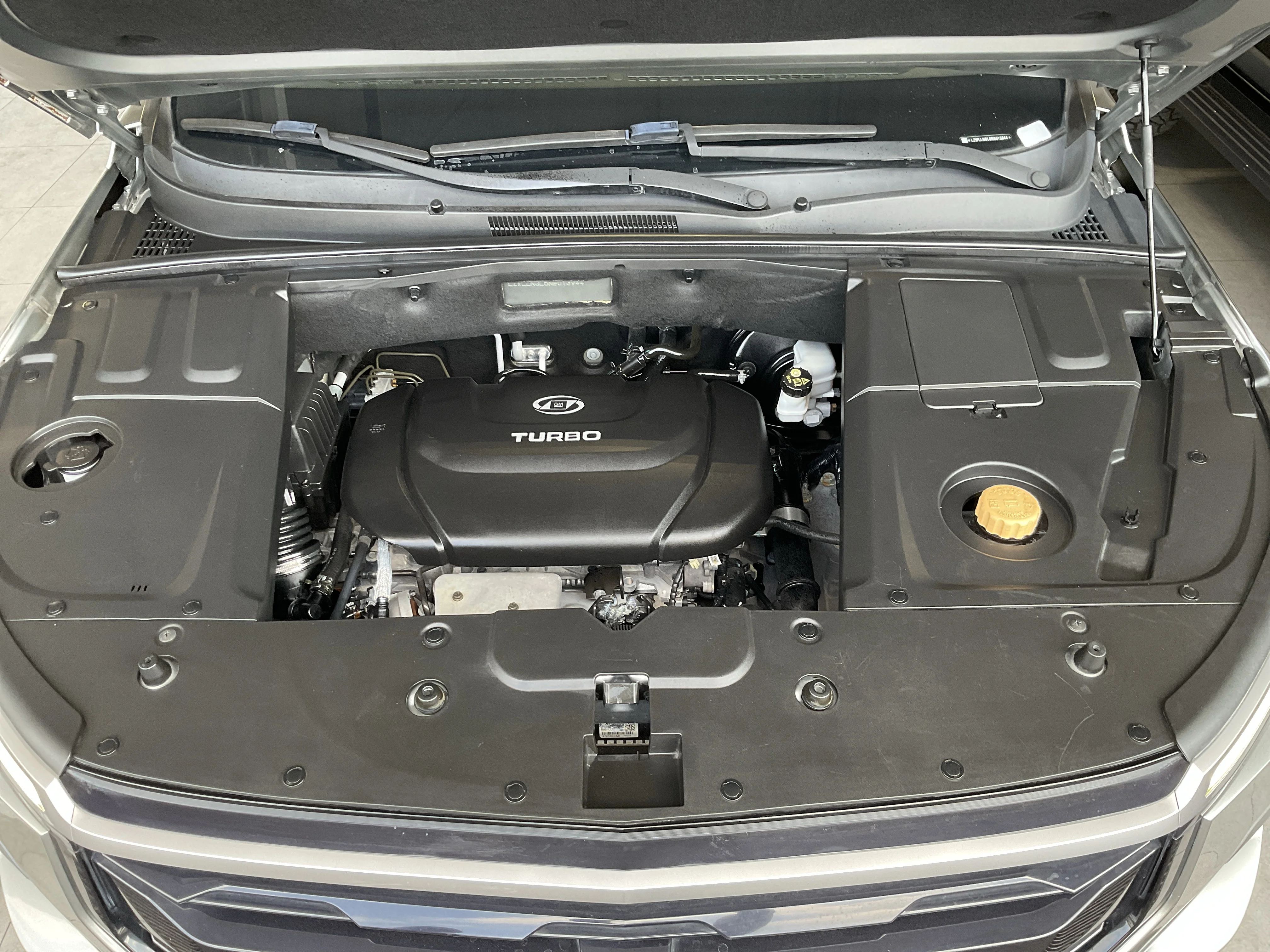 Interior 7