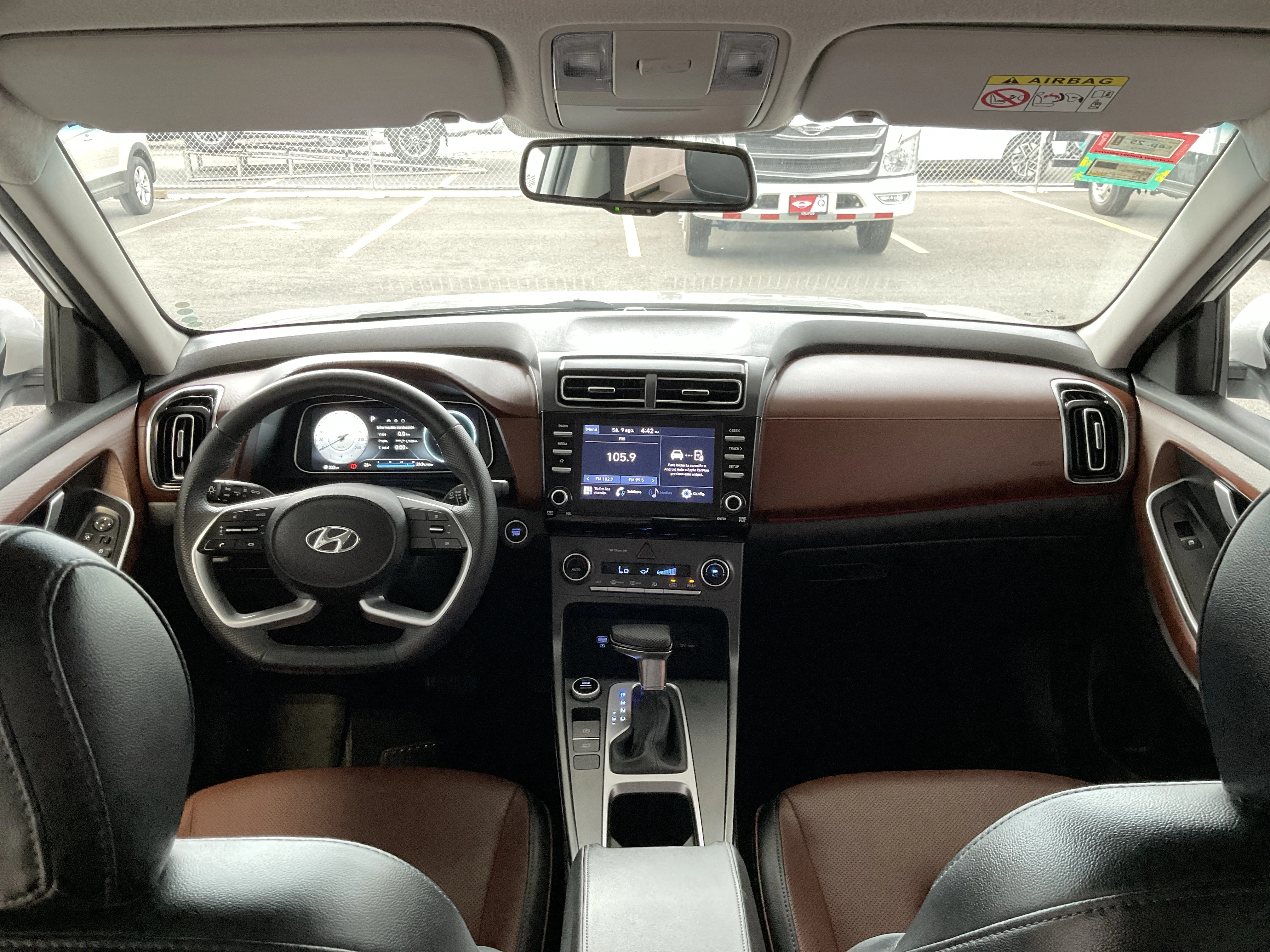 Interior 10