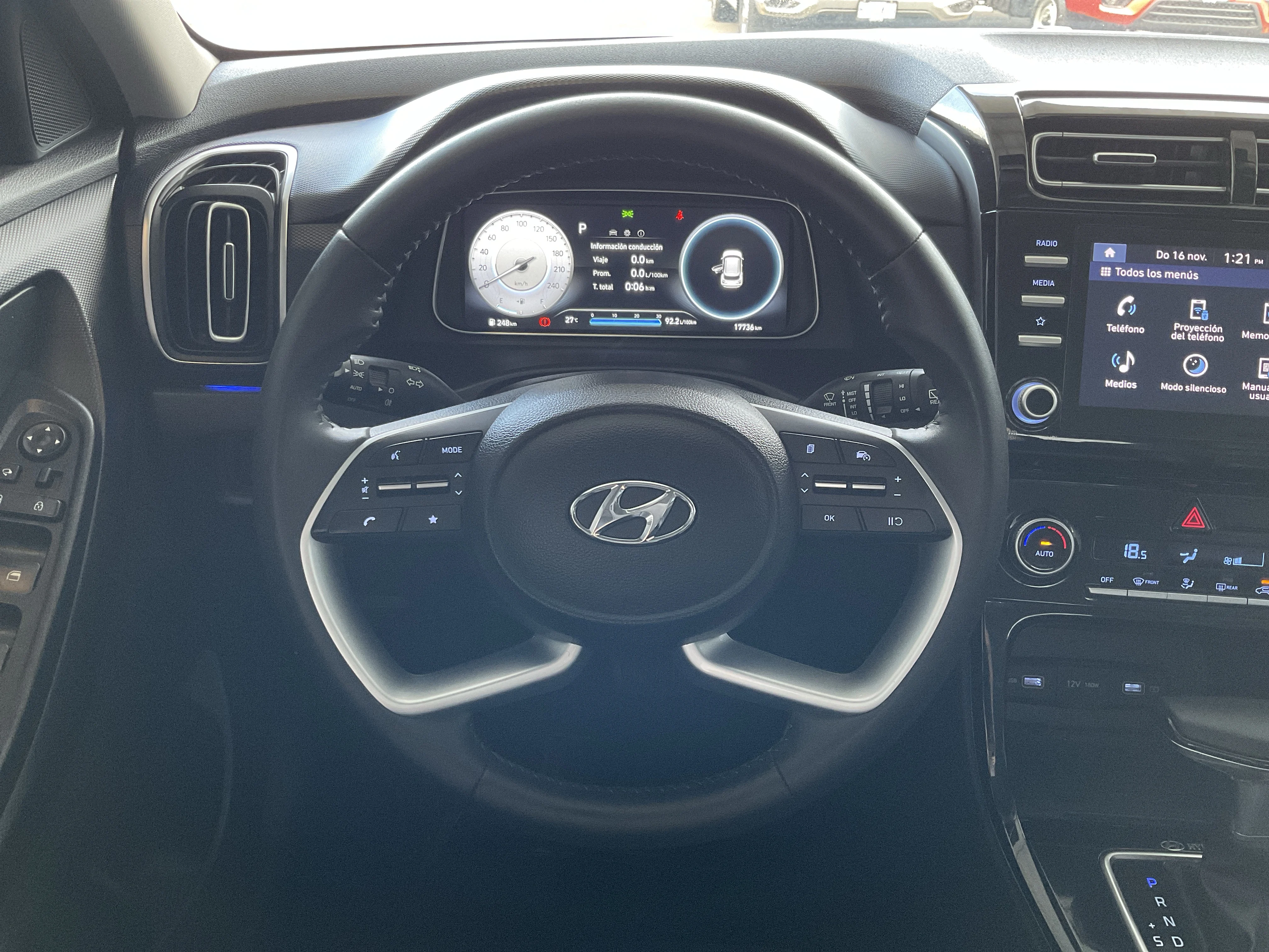 Interior 11