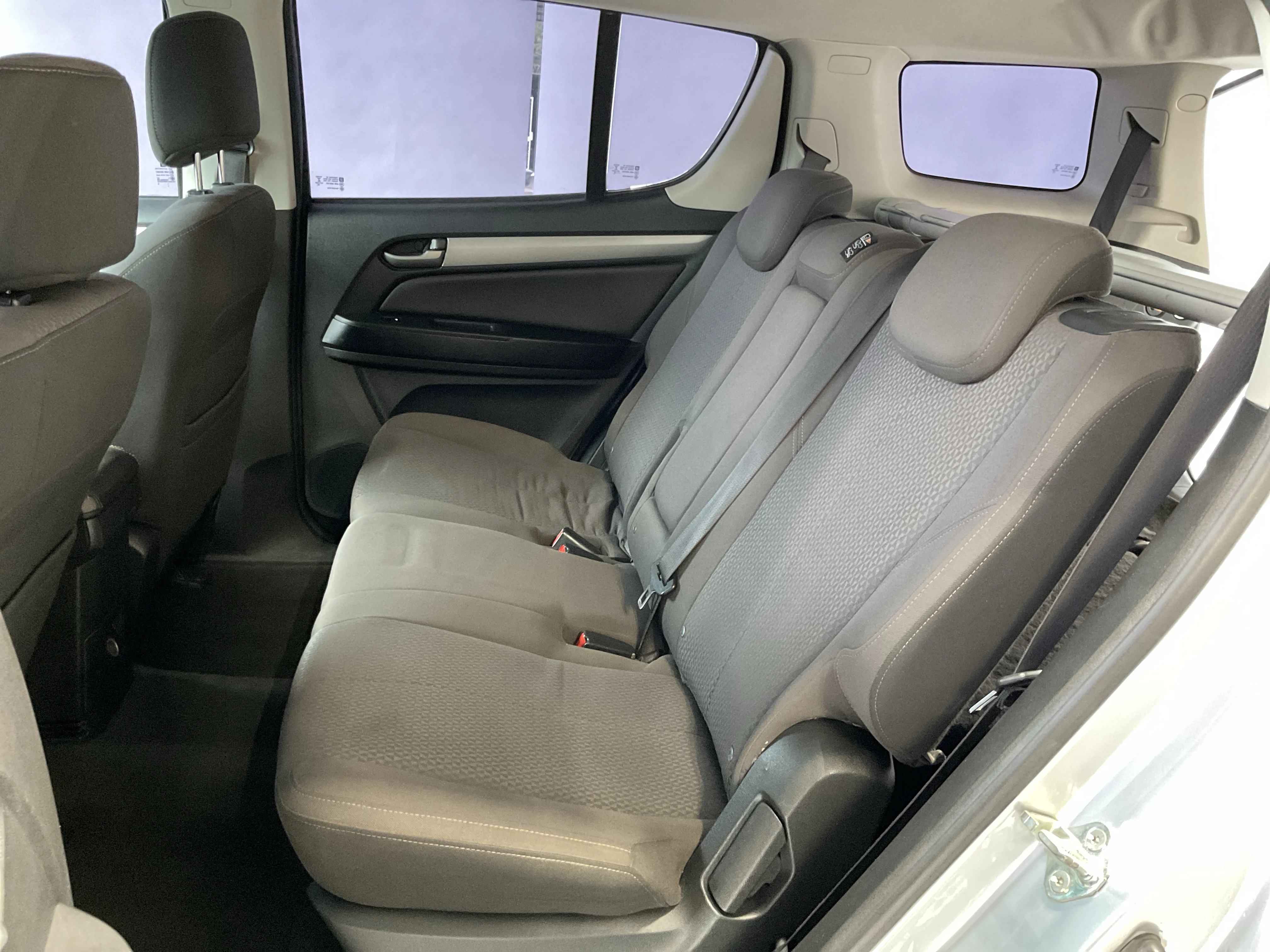 Interior 4