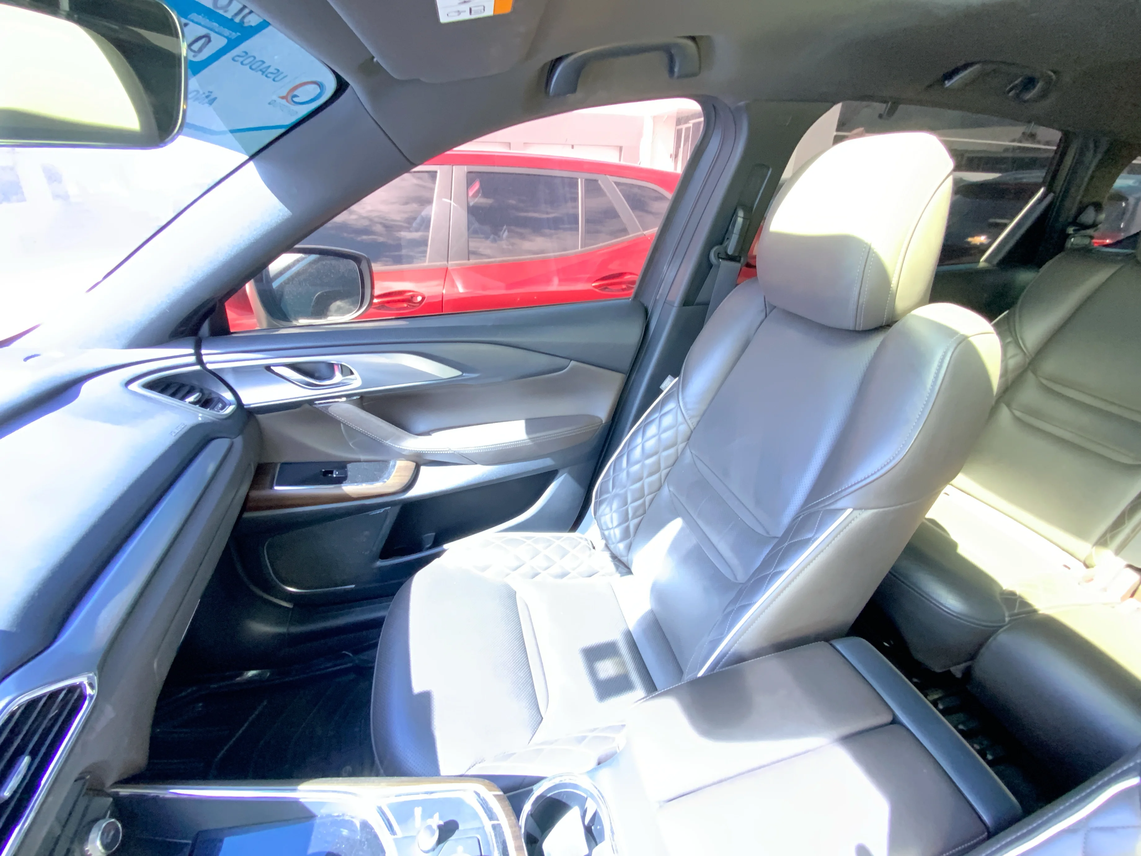 Interior 3