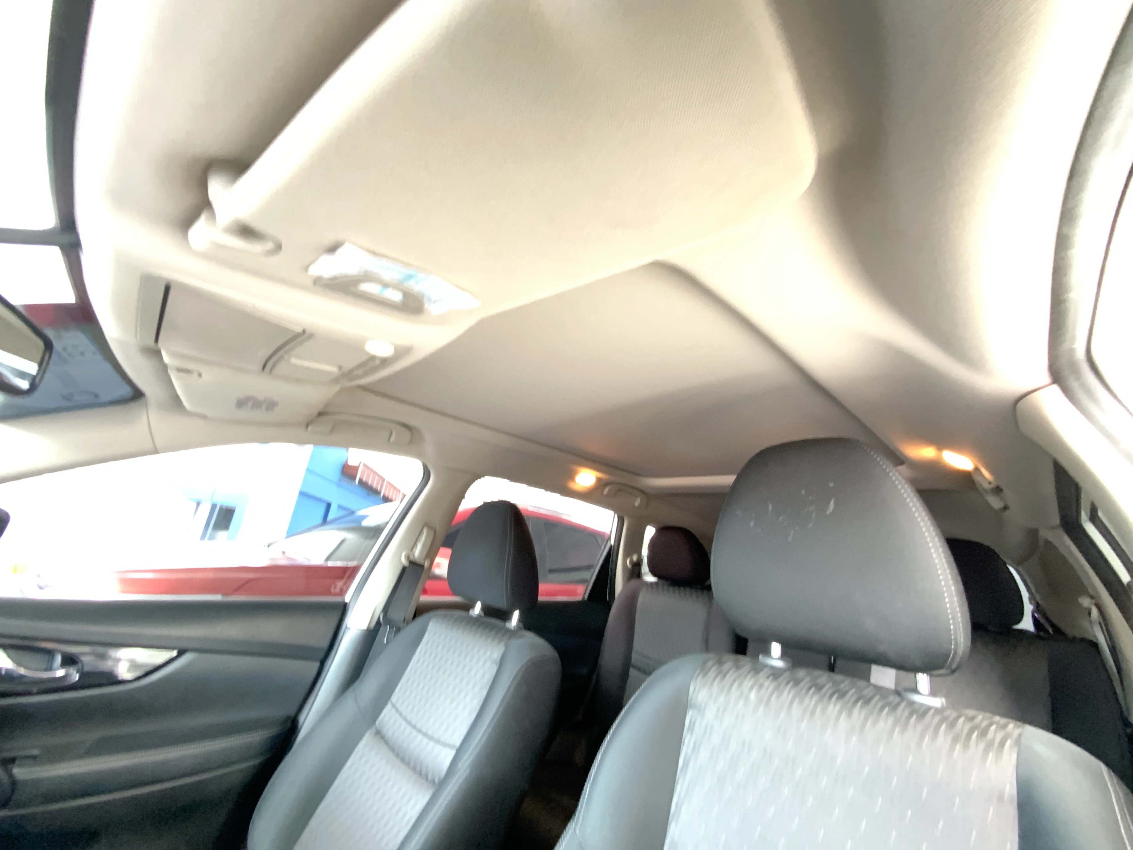 Interior 16